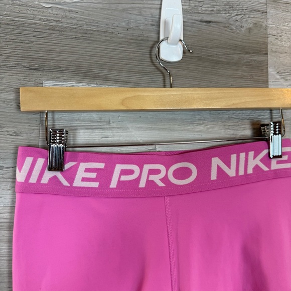 Nike Pro Dri-FIT 3" Women’s Training Shorts - Vibrant Pink - Size Medium - Picture 5 of 5